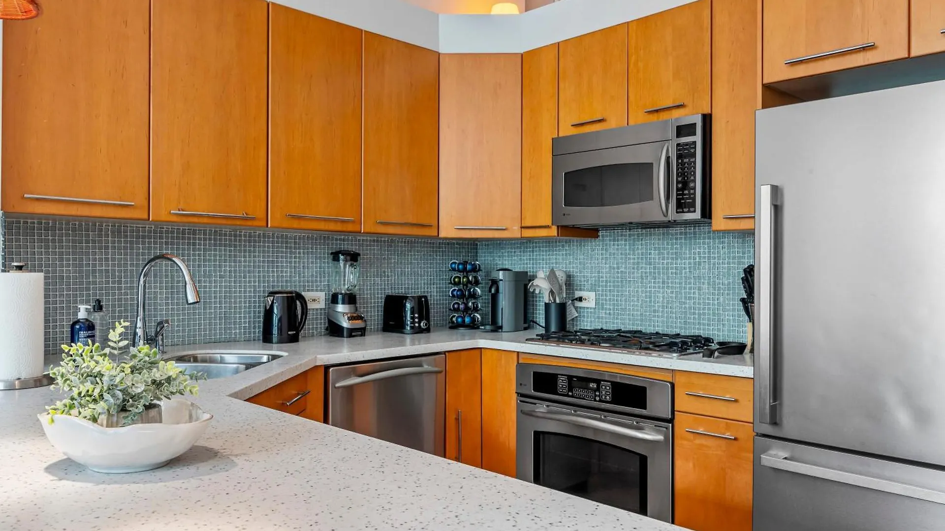 뉴욕 Barrow By Rove Travel 1Br Loft With Shared Roof 아파트